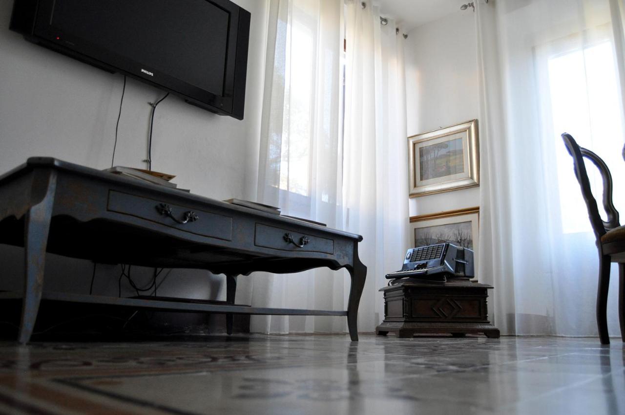 Villa Salvini Marina Di Pisa Kültér fotó