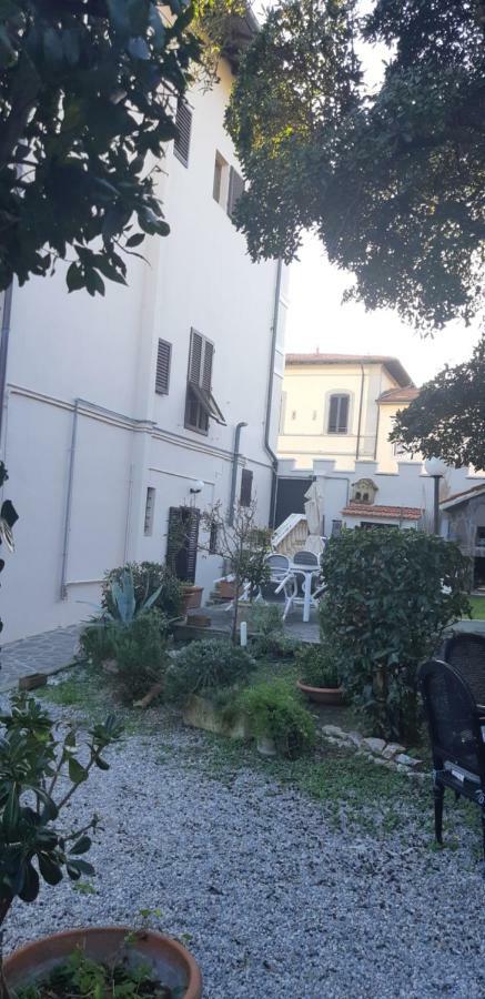 Villa Salvini Marina Di Pisa Kültér fotó